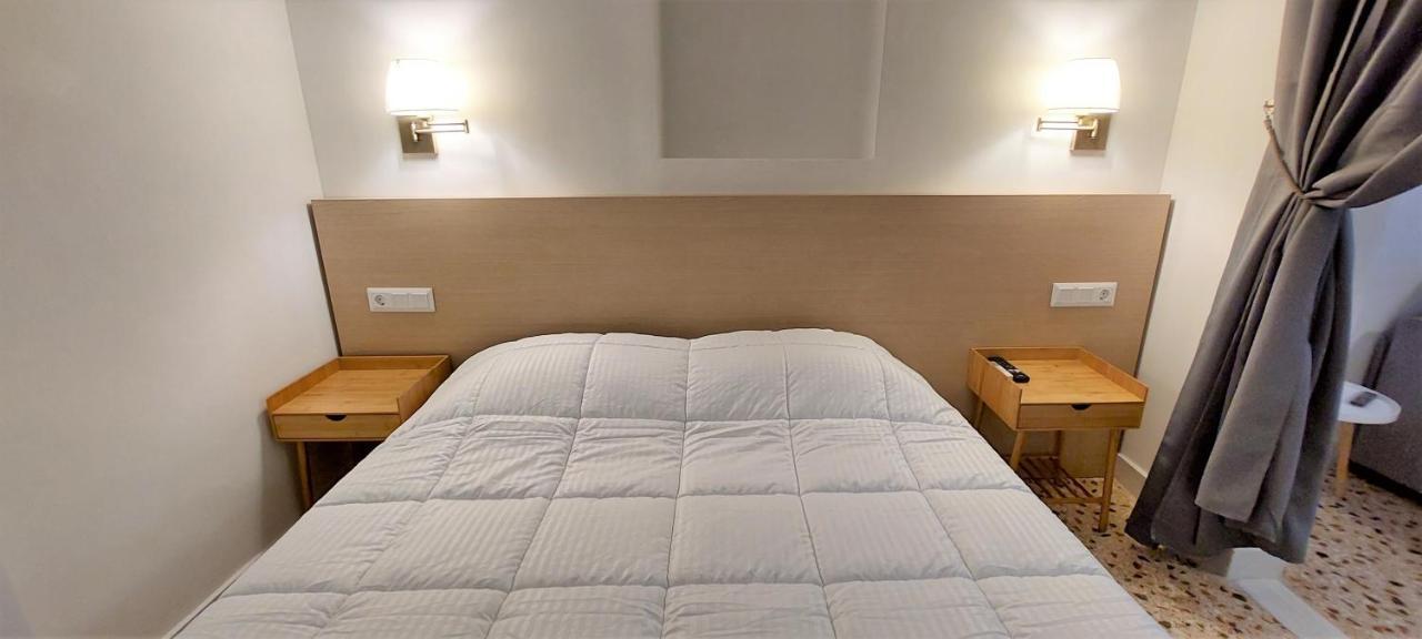 Athens Plaka Family Suites Екстер'єр фото
