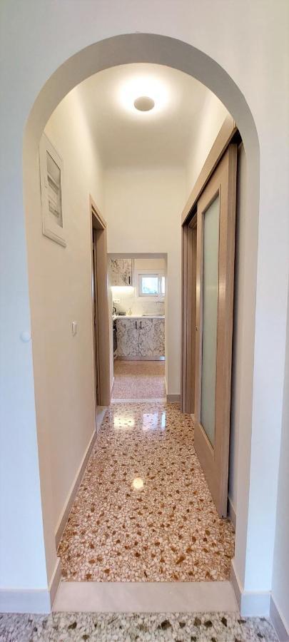Athens Plaka Family Suites Екстер'єр фото